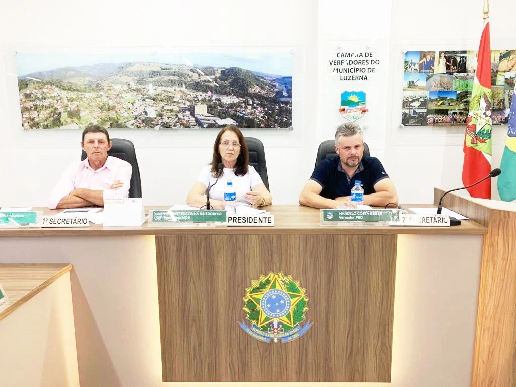 Câmara de Vereadores de Luzerna realiza a última sessão ordinária de 2025