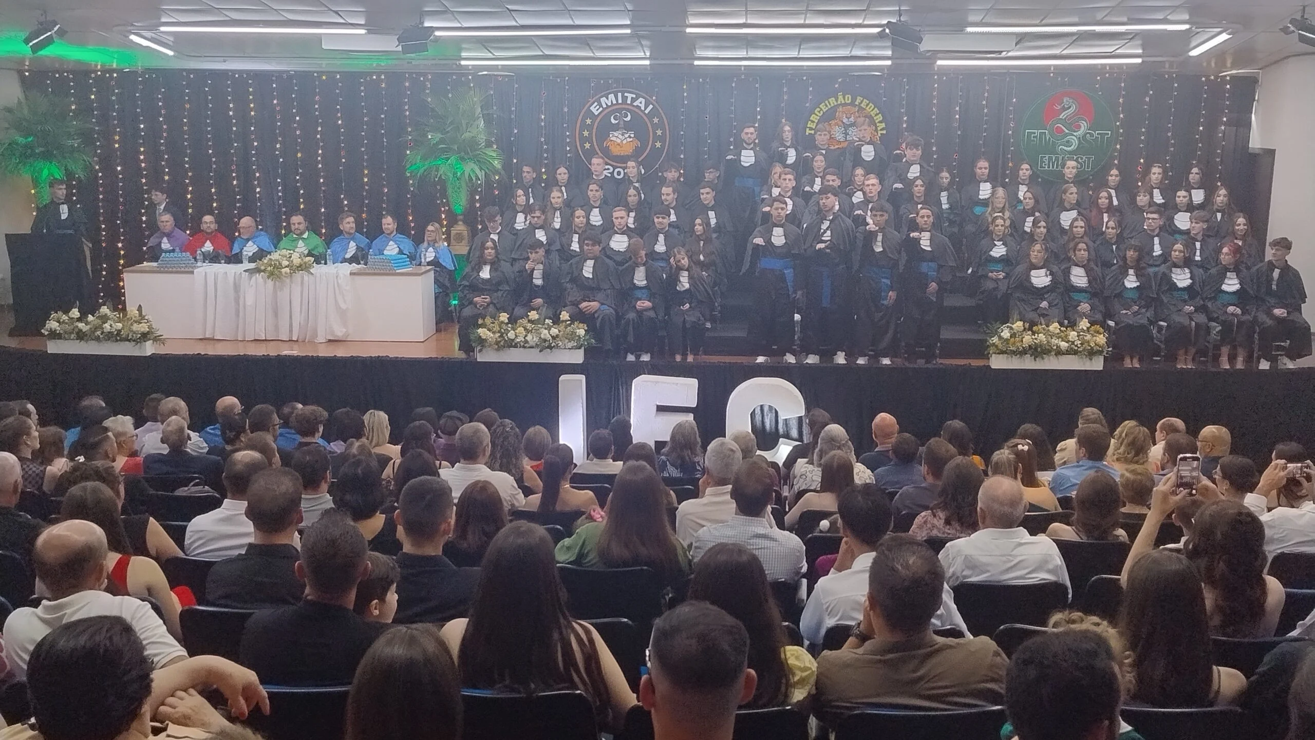 IFC Campus Luzerna celebra certificações de cursos integrados e subsequentes ao ensino médio