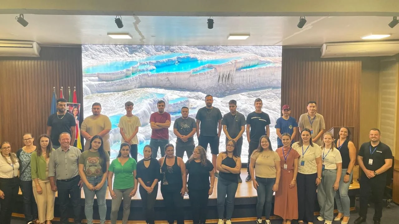 Educação e oportunidade: parceria com a Triton impulsiona nova turma da EJA Profissionalizante