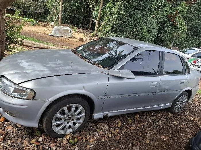 Polícia Militar recupera carro com registro de furto em Luzerna