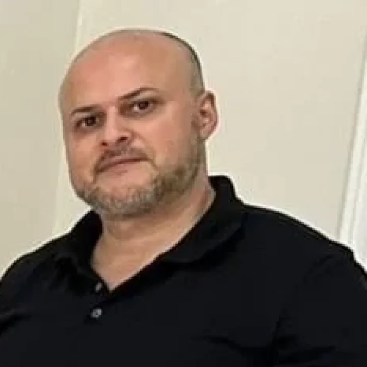 4d5887e7-be75-4c20-895f-1c064bd356b7 (1)