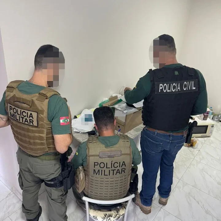 55077868474_aef8aedd71_c (1)