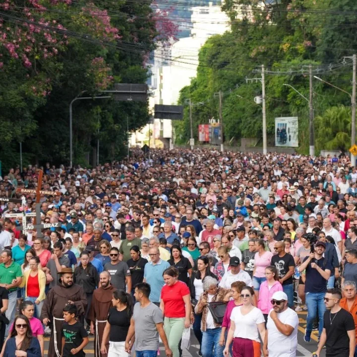 6ea9a784-c5ac-442d-9ed2-8484019c47e7