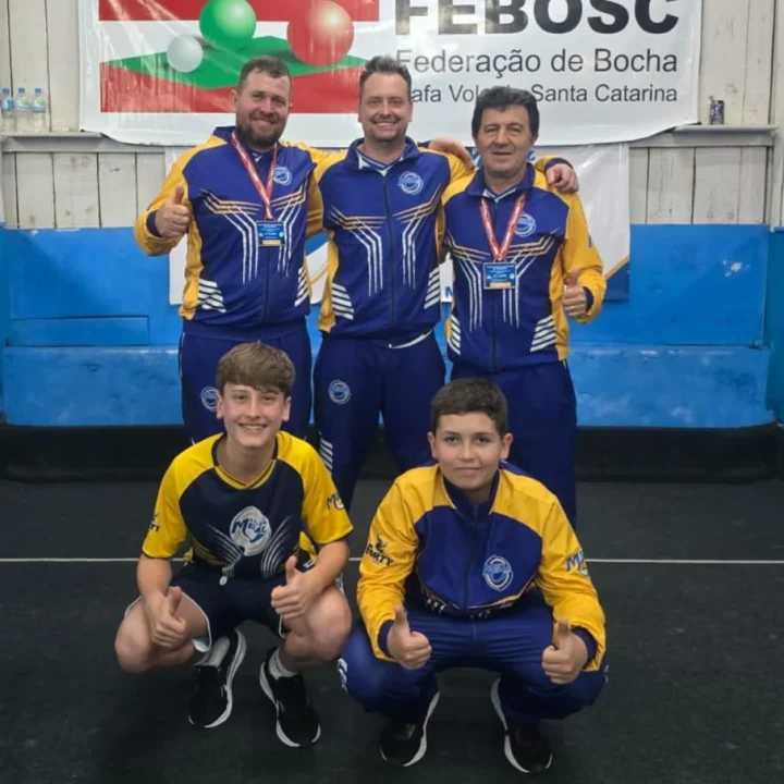 7d98745b-6e30-4413-b766-eebd4c3c94db