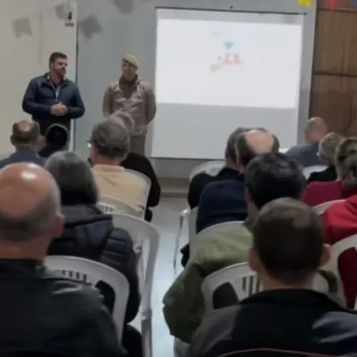 dce1a5e2-0df1-458c-9582-45485982710c (1)